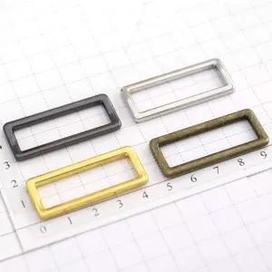 Square Single Loop Ring